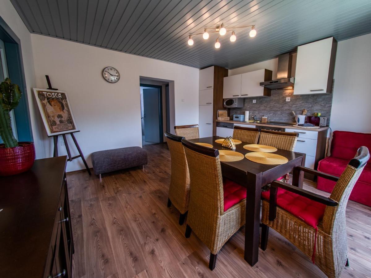 Erzhaus Apartments Айзенэрц Экстерьер фото